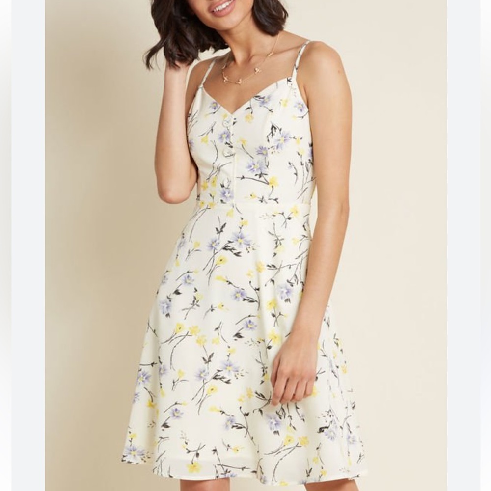 ModCloth Ivory & Yellow Floral Sundress Size: 2X